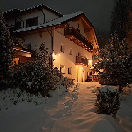 Apartments Im Winkl Brunico Dış mekan fotoğraf