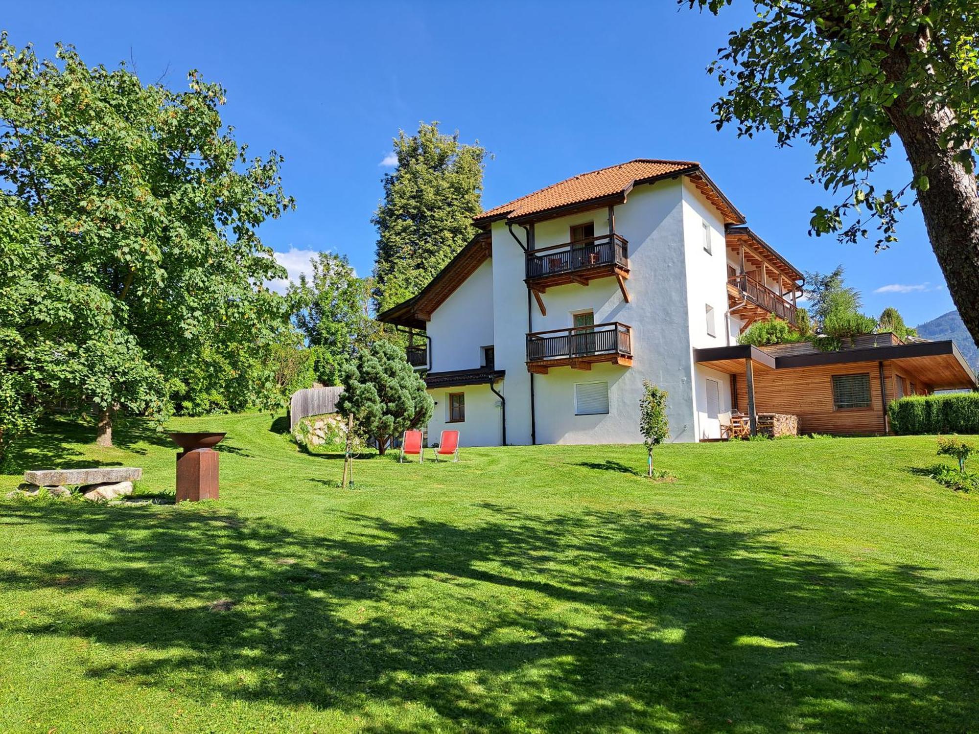 Apartments Im Winkl Brunico Dış mekan fotoğraf